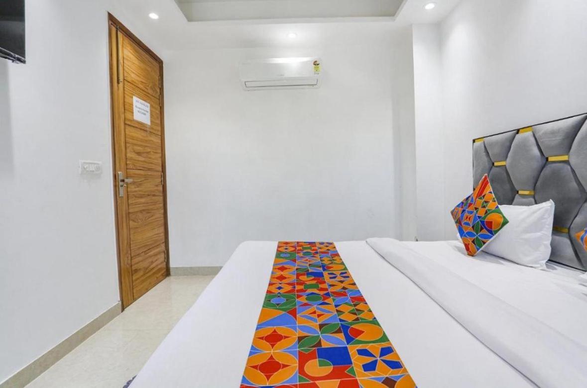 Hotel Aiims 新德里 外观 照片