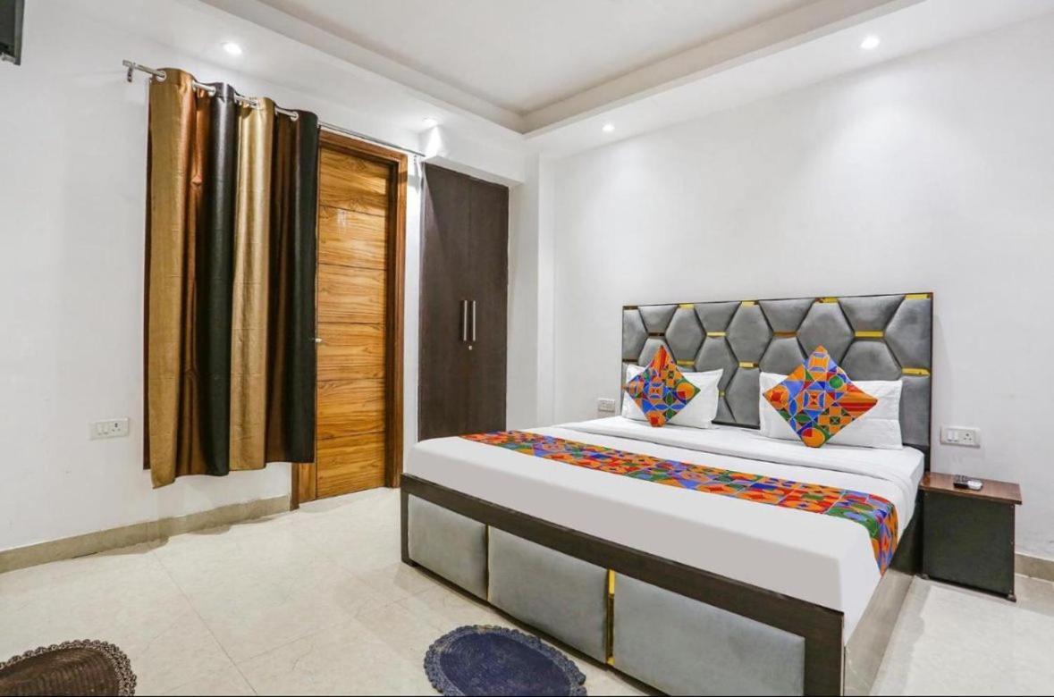 Hotel Aiims 新德里 外观 照片